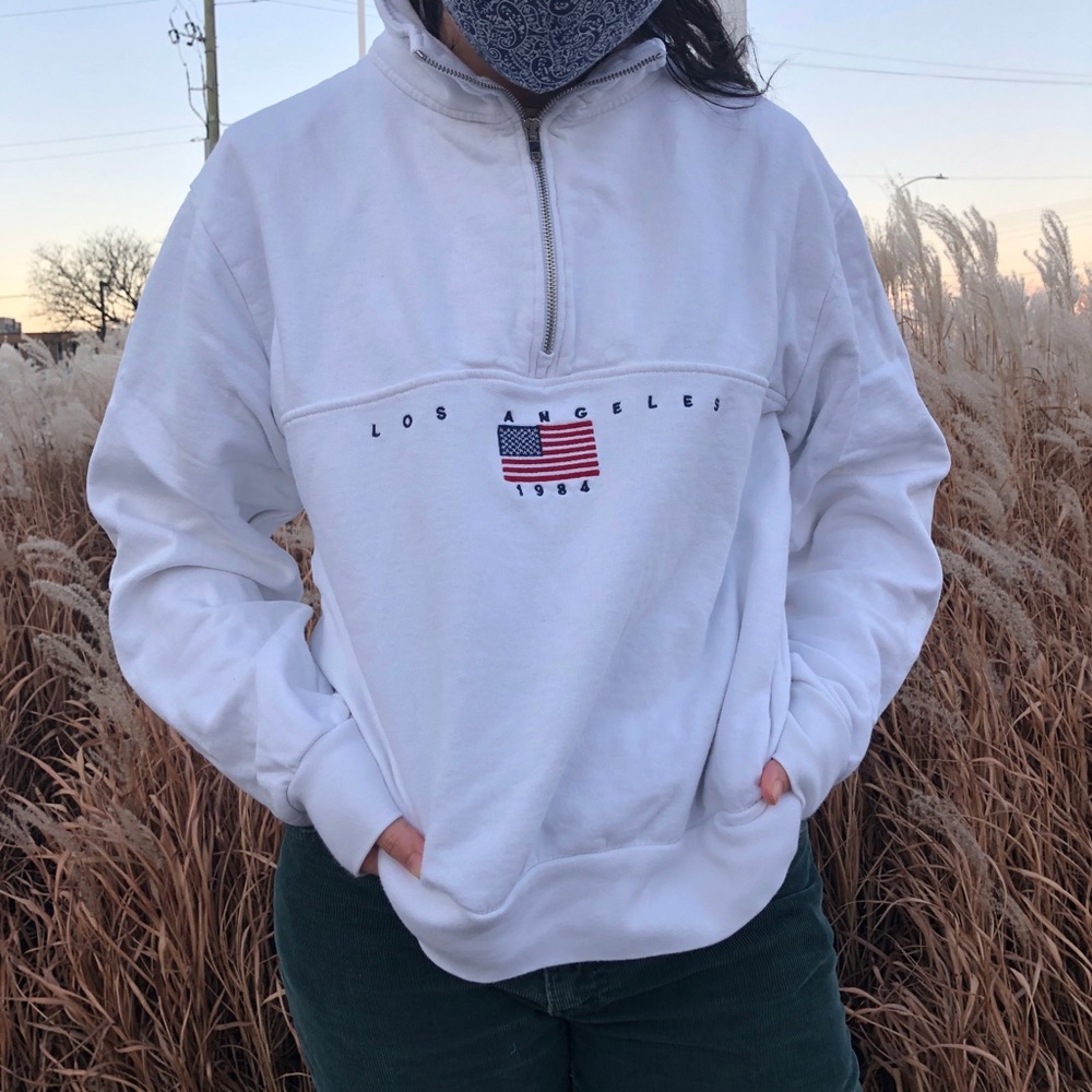 Brandy Melville White Quarter-Zip Sweatshirt - Picture 3 of 11